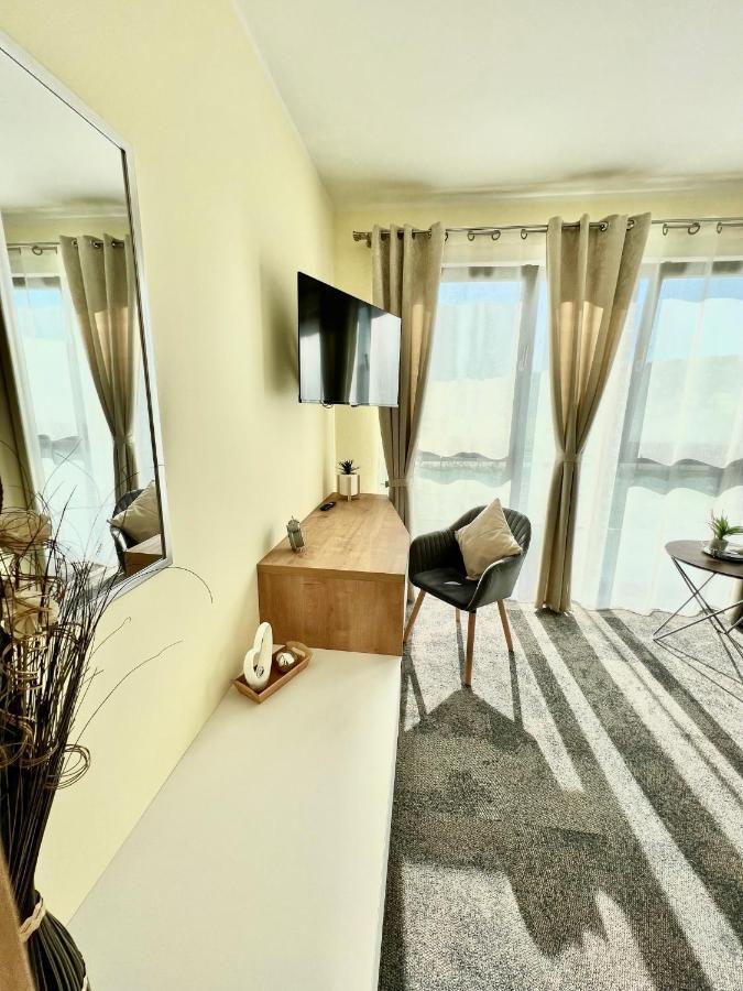 Likedaheim Apartments Rosbach vor der Höhe Екстериор снимка
