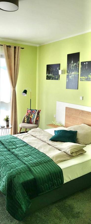 Likedaheim Apartments Rosbach vor der Höhe Екстериор снимка