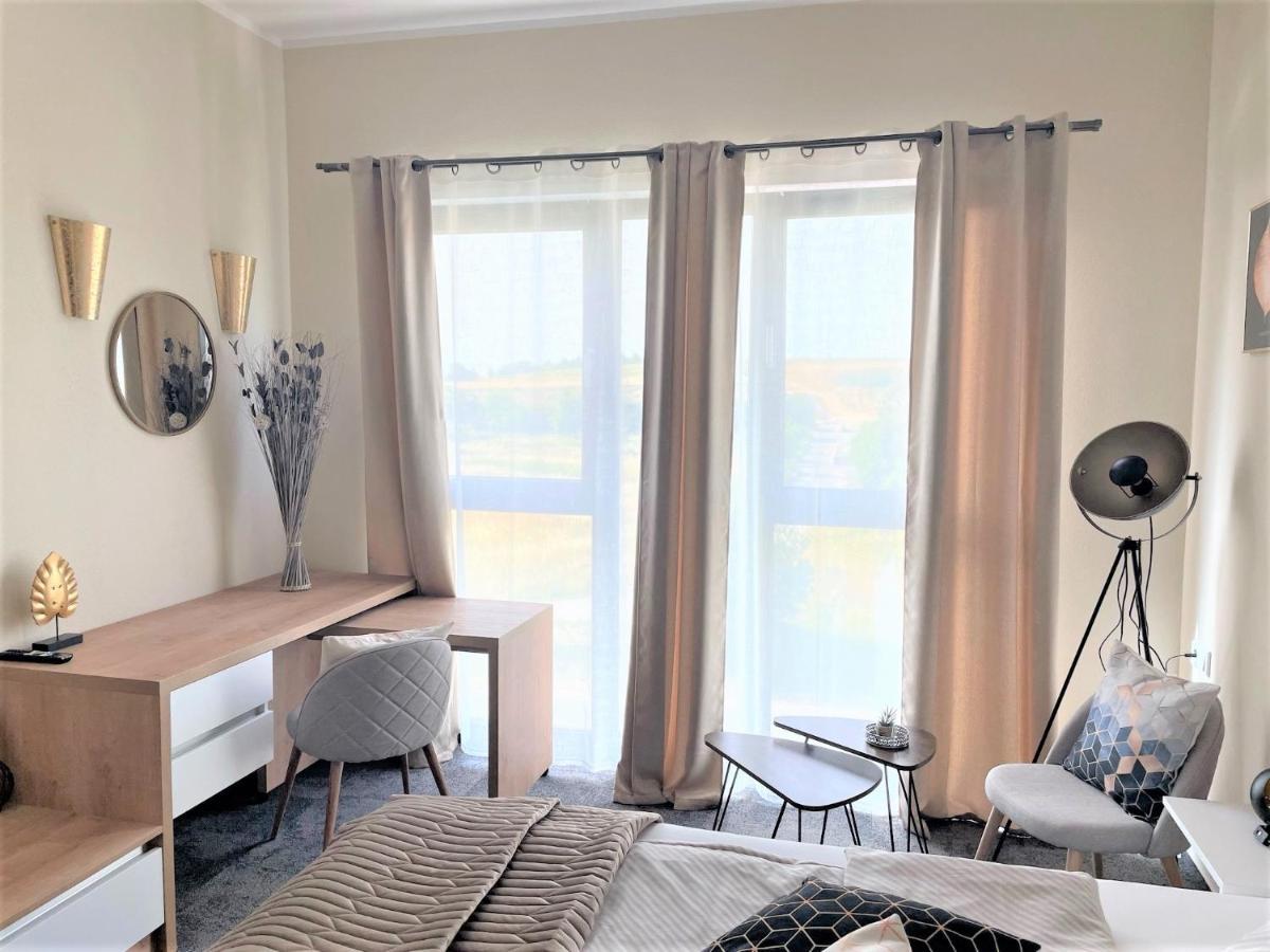 Likedaheim Apartments Rosbach vor der Höhe Екстериор снимка